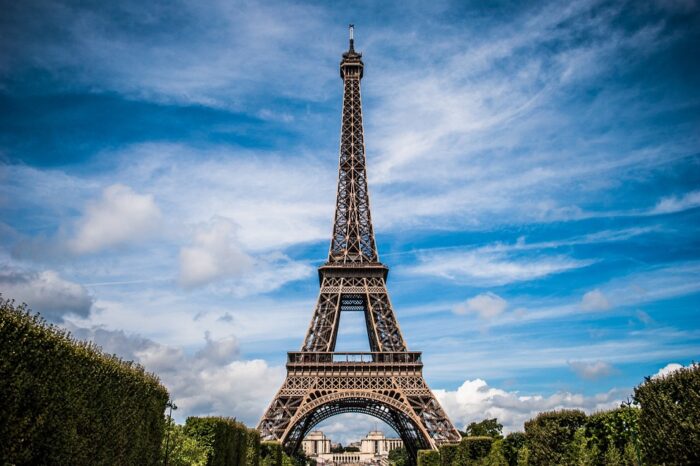 Χριστούγεννα στο ΠΑΡΙΣΙ BLACK FRIDAY από 599,00 Tour Montparnasse56 – Disneyland – Νορμανδία