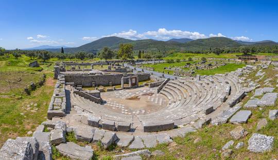 OΝΕ DAY TOUR TO ANCIENT MESSINI FROM ATHENS